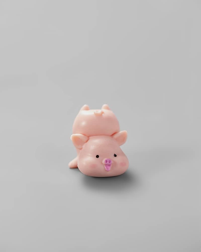 Amazon.co.jp: 子供 かわいい豚 置物・オブジェ 車飾り